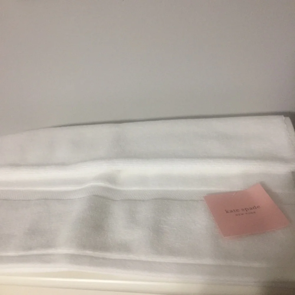 Kate Spade Bath Set, NWT